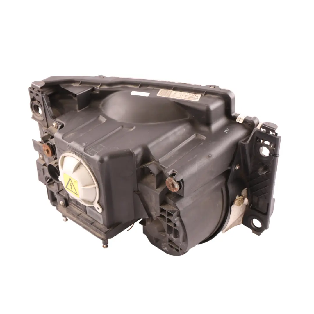 Land Rover Discovery 3 L319 Front Headlight Headlamp Halogen Left N/S - SKU RHD-XBC500052 - Part number XBC500052