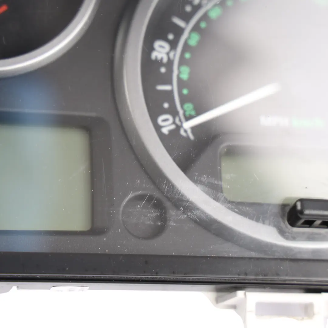 Land Rover Discovery 3 L319 Instrument Cluster Clocks Diesel Automatic - SKU RHD-YAC500025 - Part number YAC500025