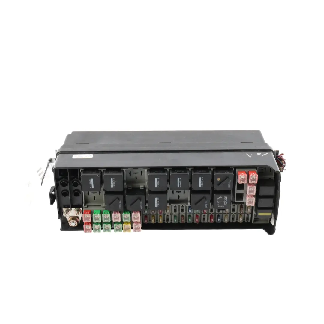 Fuse Box Relay Control Module YPP500080 to Land Rover Discovery 3 L319 with Part number YPW500050 Land Rover Discovery 3 L319 Fuse Box Relay Control Module YPP500080 - SKU RHD-YPW500050 - Part number YPW500050