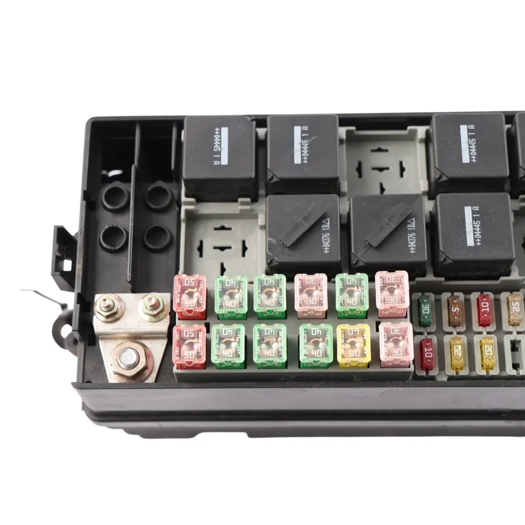 Land Rover Discovery 3 L319 Fuse Box Relay Control Module YPP500080 - SKU RHD-YPW500050 - Part number YPW500050
