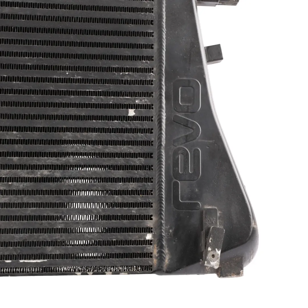 Revo Air Intercooler MQB Chassis to with Part number RT992M101900 Revo Air Intercooler MQB Chassis - SKU RT992M101900 - Part number RT992M101900
