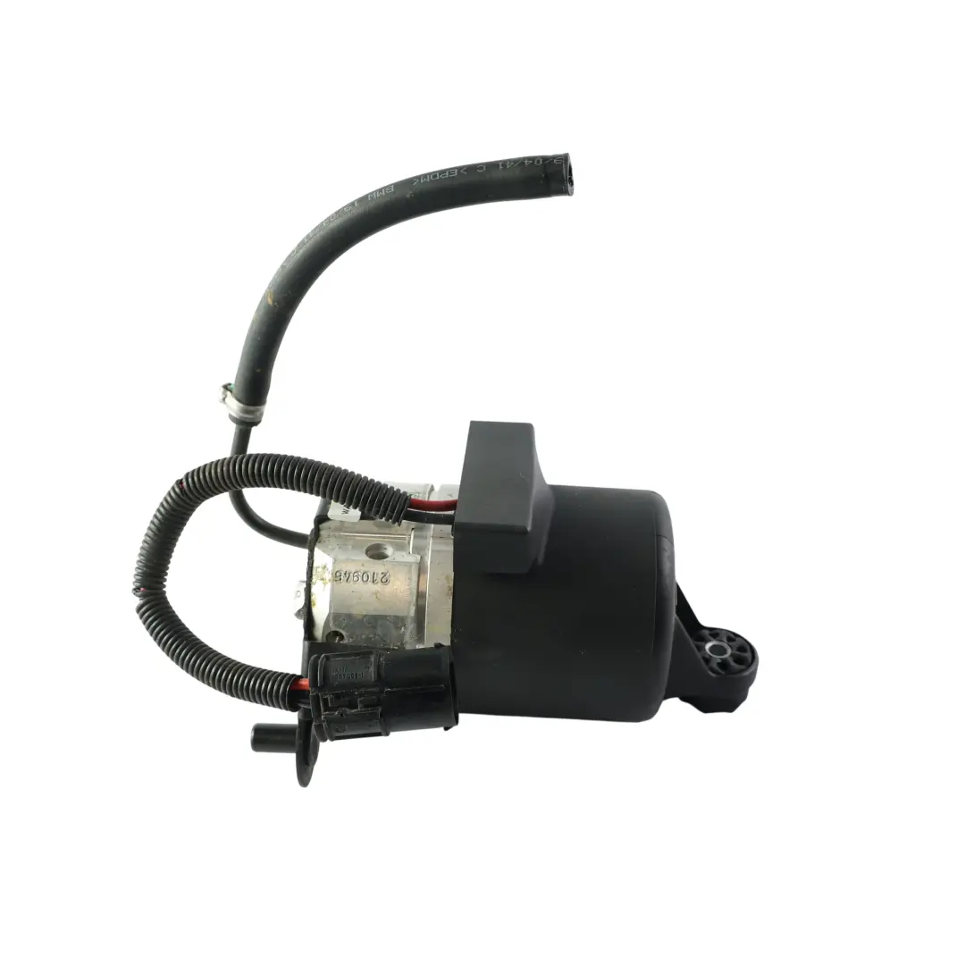 ABS Hydraulic Precharge Boost Pump 4.4 XH42-2N211-BA to Range Rover L322 with Part number SRM000020 Range Rover L322 ABS Hydraulic Precharge Boost Pump 4.4 XH42-2N211-BA - SKU SRM000020 - Part number SRM000020