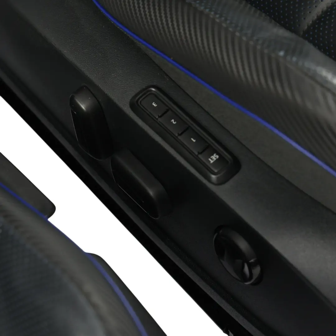 Volkswagen Golf R Mk8 Set Sedili Pelle Nera Riscaldati Elettrici Memory - SKU VOLKSWAGEN-GOLF-R-CD1-SEAT-SET - Numero di parte VOLKSWAGEN-GOLF-R-CD1-SEAT-SET