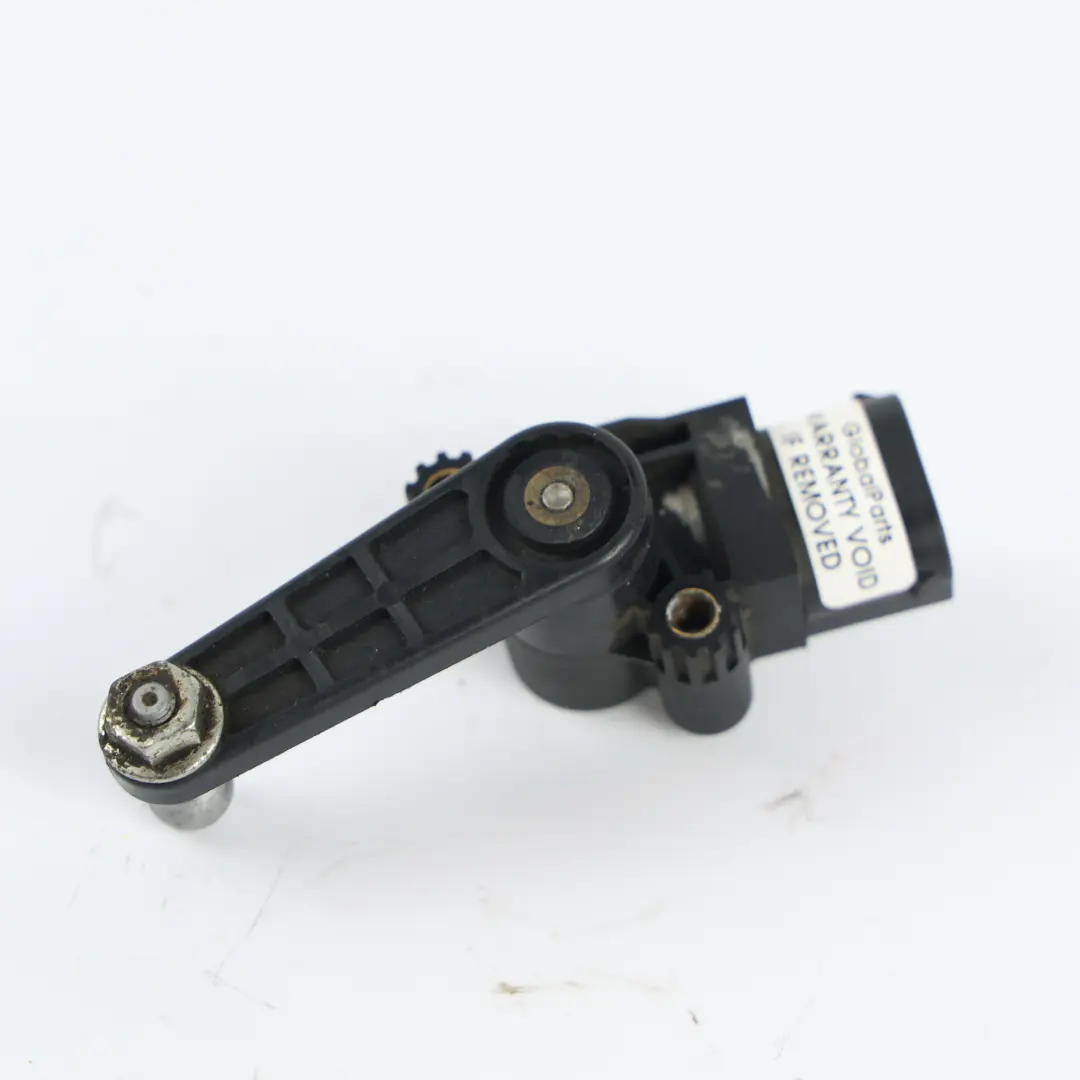MK2 Capteur Niveau Hauteur Phare Avant pour Ford Kuga à propos du numéro de pièce VP4N5F-13D007-CA Ford Kuga MK2 Capteur Niveau Hauteur Phare Avant - SKU VP4N5F-13D007-CA - Numéro de pièce VP4N5F-13D007-CA