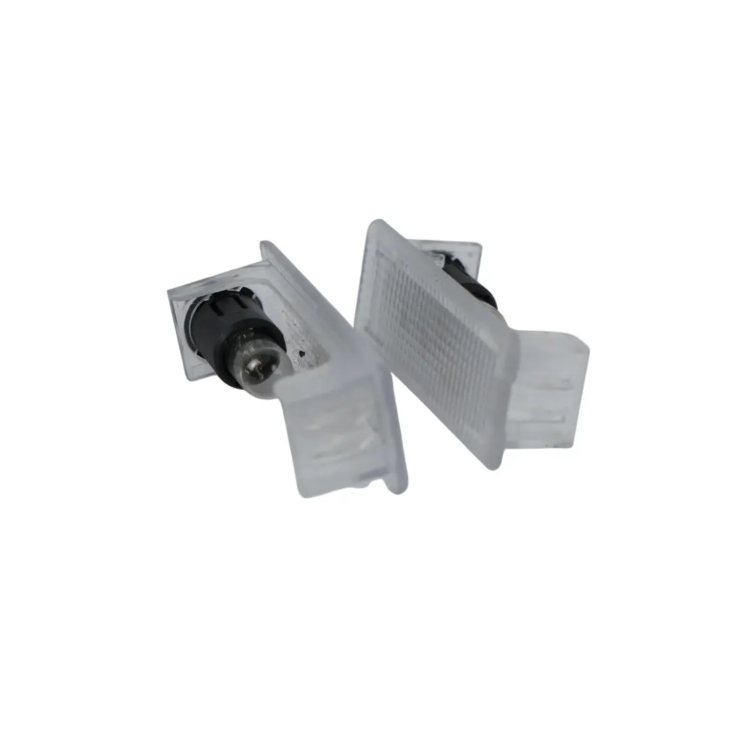 Land Rover Discovery L319 Innenraum Höflichkeits Licht Lampe SET - SKU XDC000071-1 - Teilenummer XDC000071