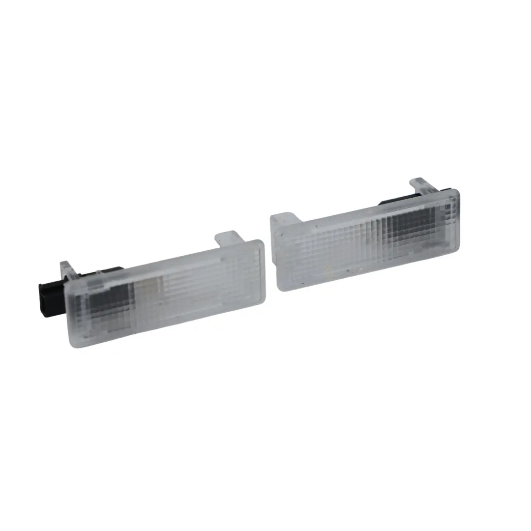 Land Rover Discovery L319 Luz Cortesía Interior SET - SKU XDC000071-1 - Número de pieza XDC000071