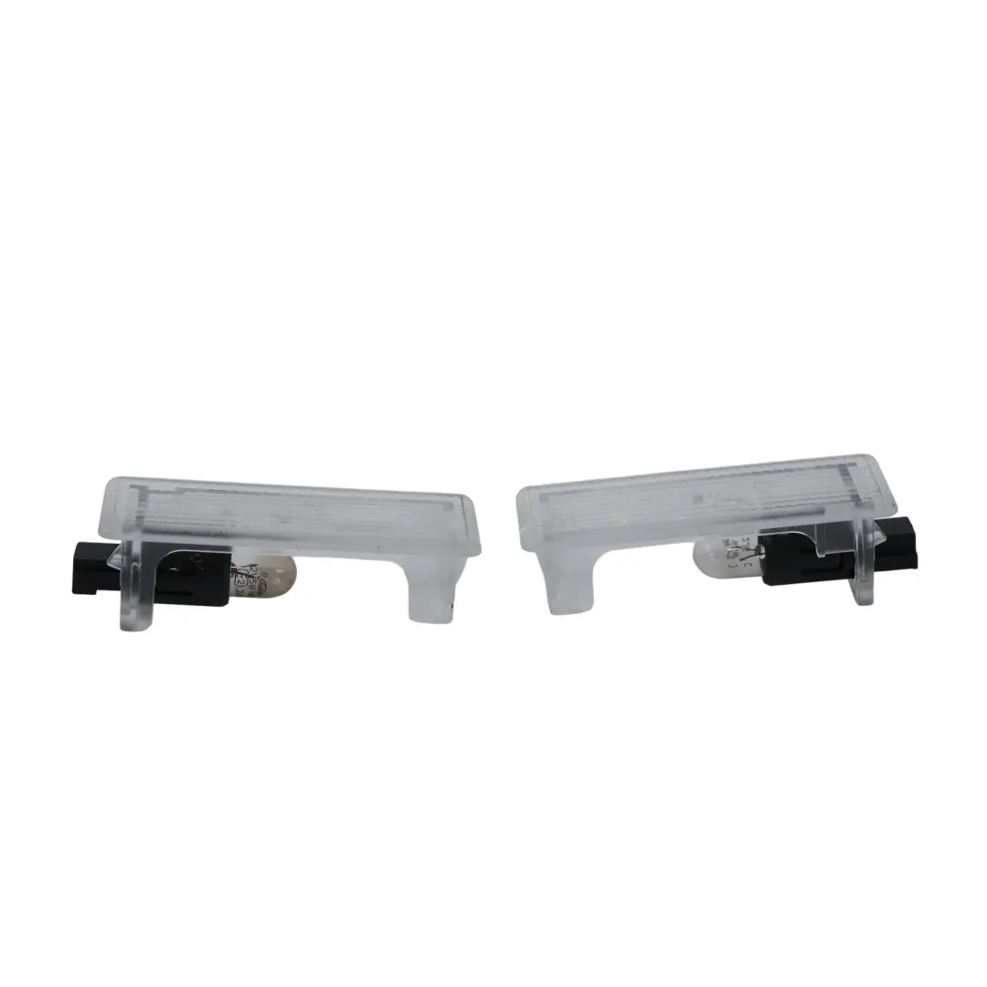 Land Rover Discovery L319 Interior Courtesy Light Lamp SET - SKU XDC000071-1 - Part number XDC000071