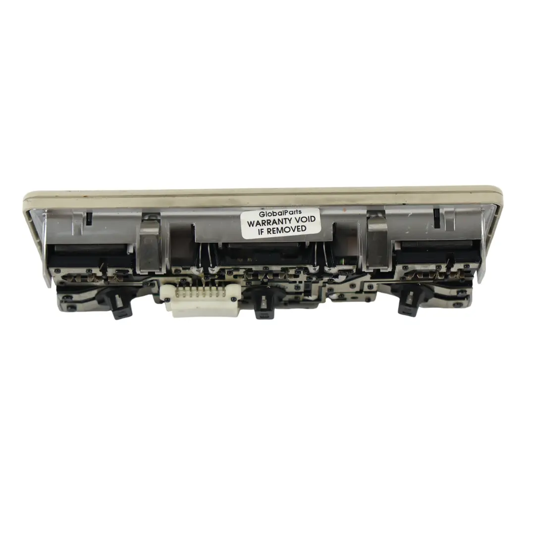 Lampe Plafonnier Lecture Intérieur XDM00005NUG pour Range Rover L322 à propos du numéro de pièce XDM000051NUG Range Rover L322 Lampe Plafonnier Lecture Intérieur XDM00005NUG - SKU XDM000051NUG - Numéro de pièce XDM000051NUG