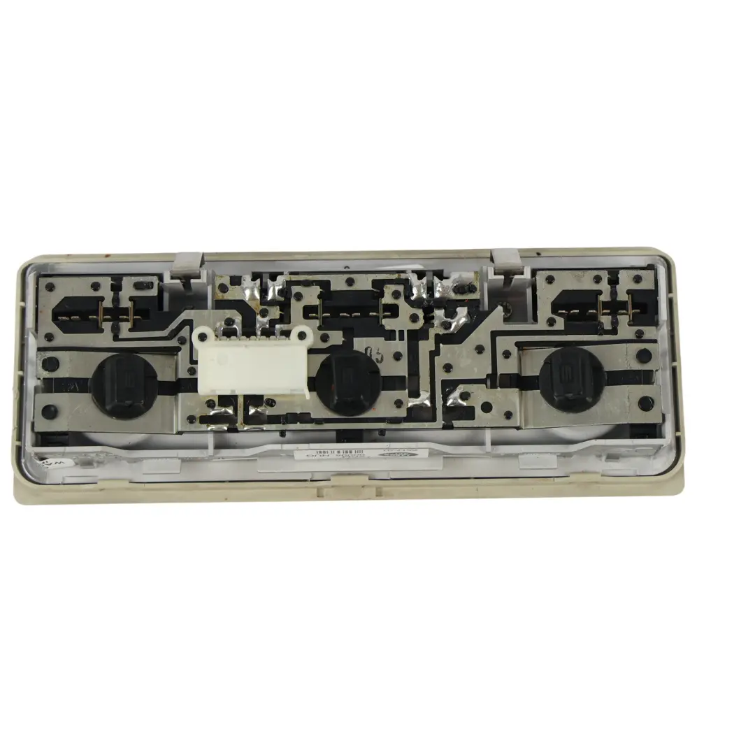 Land Rover Range Rover L322 Inteior Light Courtesty Lamp Reading XDM00005NUG - SKU XDM000051NUG - Part number XDM000051NUG