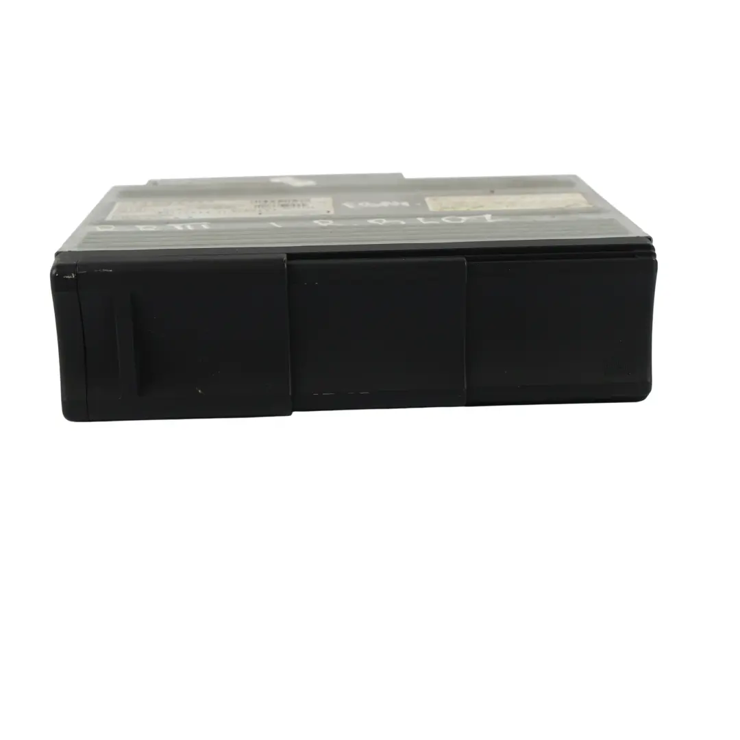 Changeur CD Multi 6 Disques Clarion Tableau Bord pour Range Rover L322 à propos du numéro de pièce XQE500201 Range Rover L322 Changeur CD Multi 6 Disques Clarion Tableau Bord - SKU XQE500201 - Numéro de pièce XQE500201