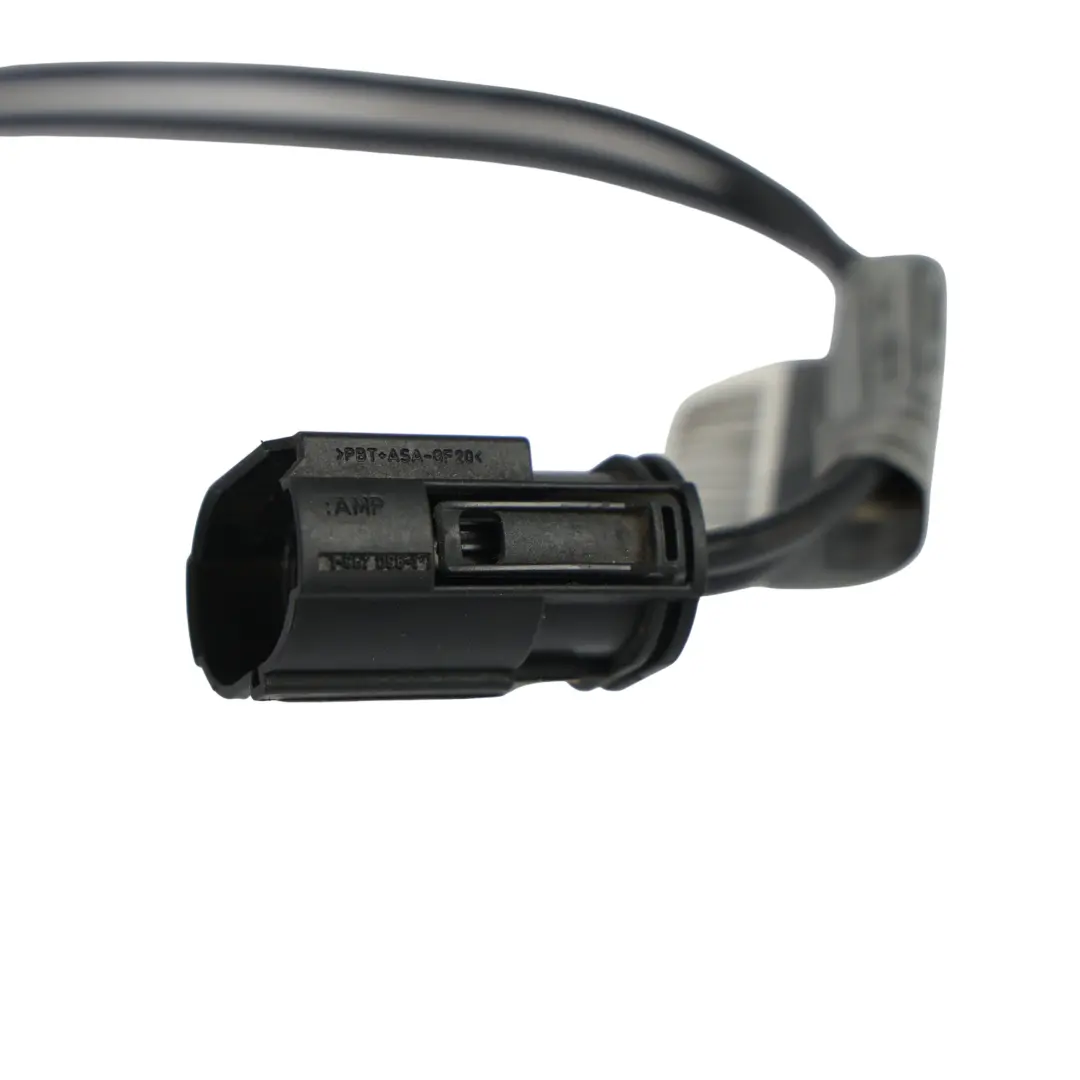 Przewód Klema Plusowa Rozrusznika 4.4 1H4Z-14N144-EA do Range Rover L322 o numerze YTA000010 Range Rover L322 Przewód Klema Plusowa Rozrusznika 4.4 1H4Z-14N144-EA - SKU YTA000010 - Numer Części YTA000010