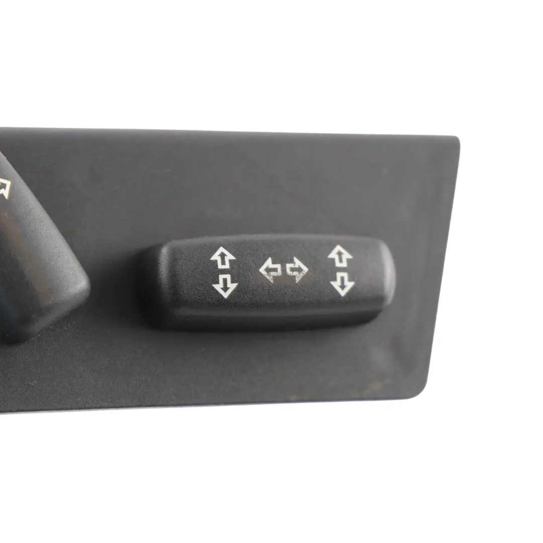Range Rover Sport L320 Interrupteur Siège Avant Droit - SKU YUB500180PVJ - Numéro de pièce YUB500180PVJ