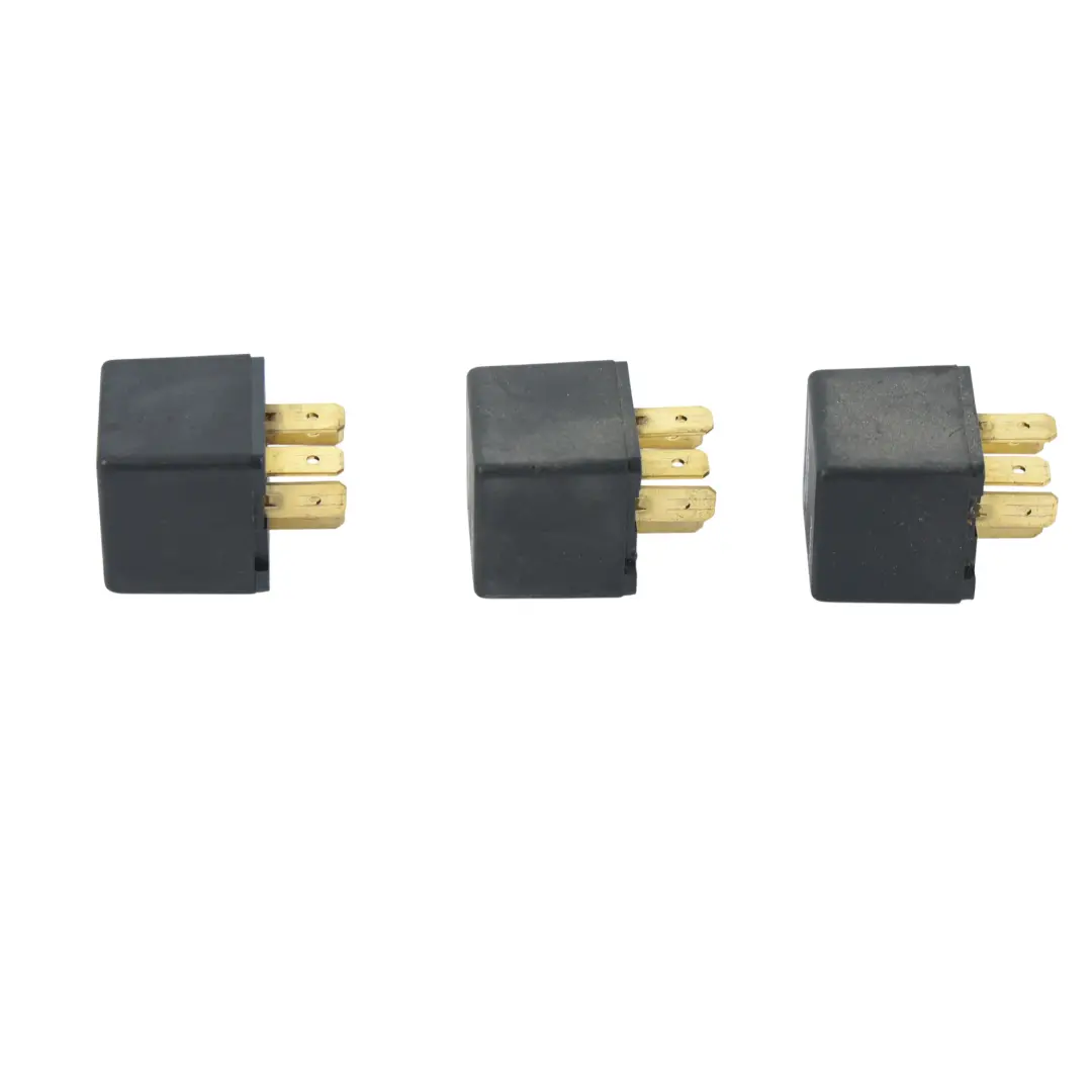  Inny TycoElectronics 12 V DC Set Relè Fusibile - SKU 0-1432785-1 - Numero di parte 0-1432785