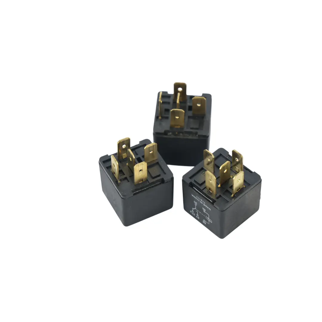 Inny TycoElectronics 12 V DC Ensemble Relais Fusible pour à propos du numéro de pièce 0-1432785 Inny TycoElectronics 12 V DC Ensemble Relais Fusible - SKU 0-1432785-1 - Numéro de pièce 0-1432785