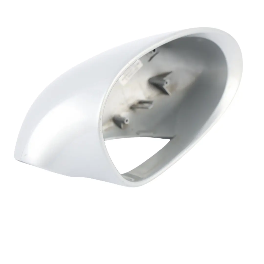 Coque Rétroviseur Droit Titansilber Argent - 354 pour BMW Z4 E85 E86 à propos du numéro de pièce 0031361 BMW Z4 E85 E86 Coque Rétroviseur Droit Titansilber Argent - 354 - SKU 0031361-TS - Numéro de pièce 0031361