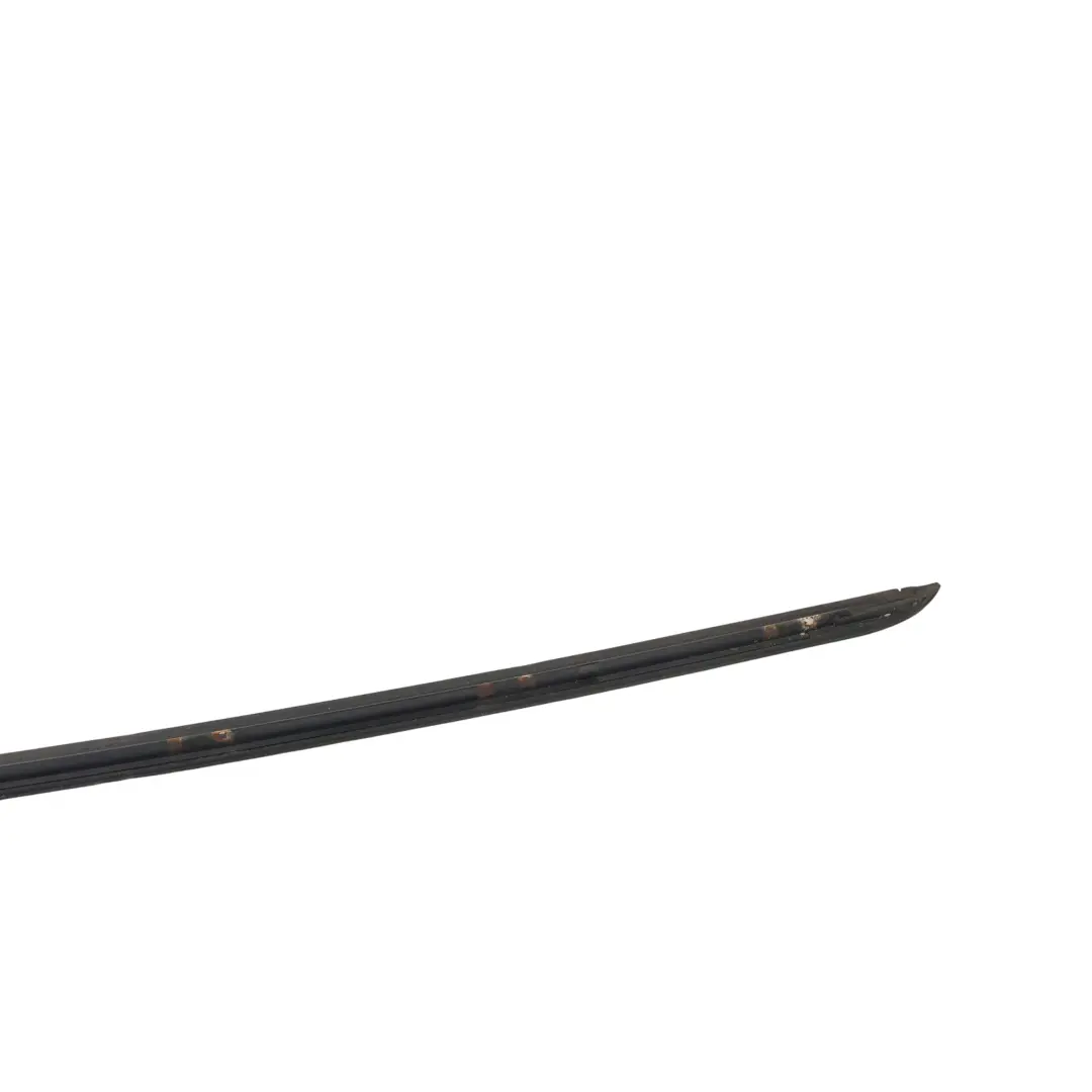 Moldura Exterior Delantera Derecha para BMW 3 Series E90 E91 con número de pieza 0034044 BMW 3 Series E90 E91 Moldura Exterior Delantera Derecha - SKU 0034044 - Número de pieza 0034044