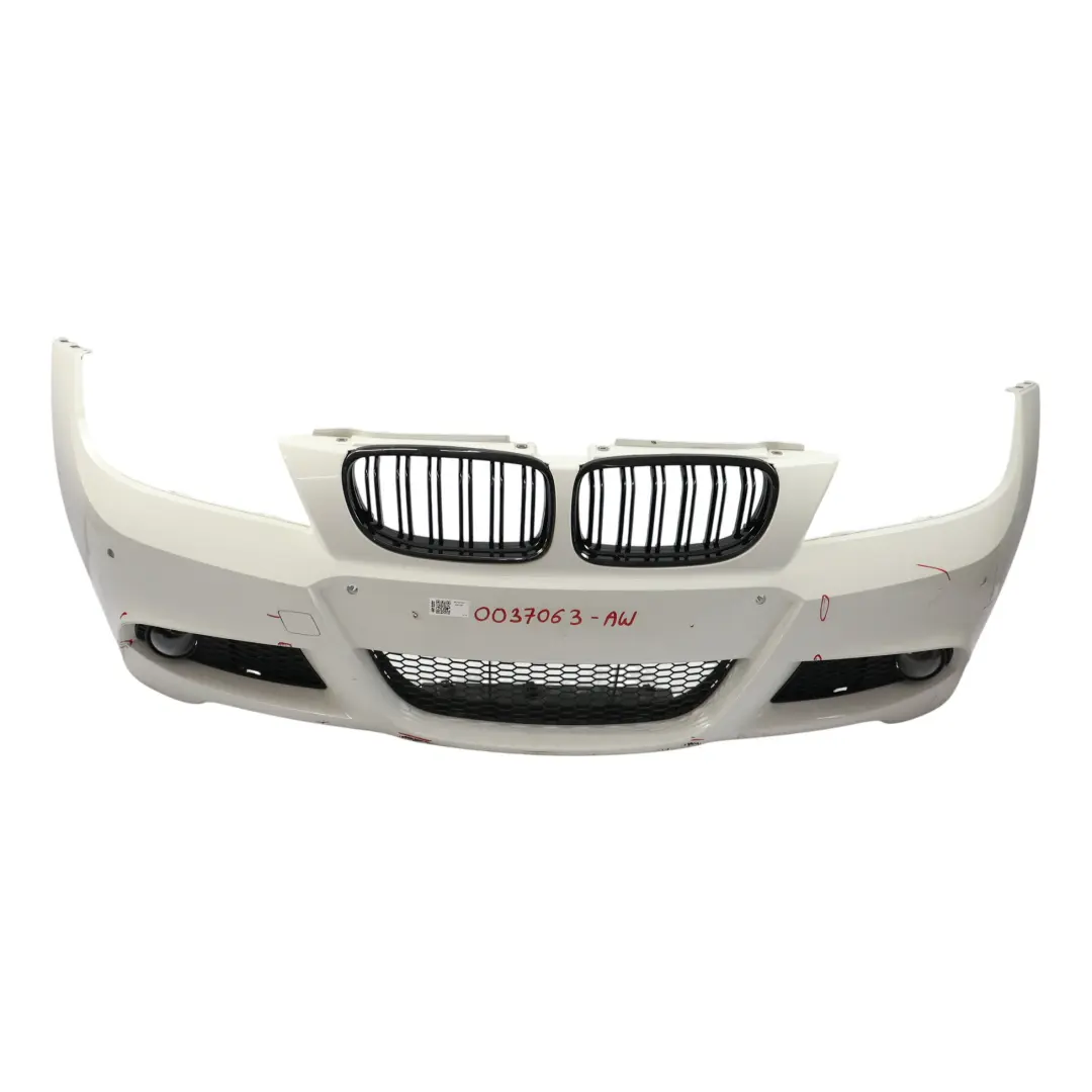 Przedni Zderzak Panel Alpinweiss 3 - 300 do BMW E90 E91 LCI M Sport o numerze 0037063 BMW E90 E91 LCI M Sport Przedni Zderzak Panel Alpinweiss 3 - 300 - SKU 0037063-AW - Numer Części 0037063