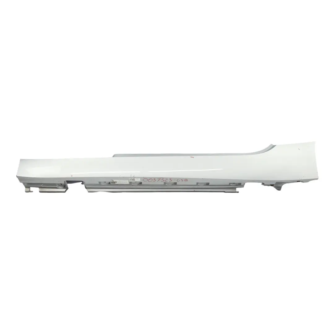 Faldón Lateral Delantero Izquierdo Negro 668 para BMW Z4 E89 con número de pieza 0037523 BMW Z4 E89 Faldón Lateral Delantero Izquierdo Negro 668 - SKU 0037523-GSB - Número de pieza 0037523