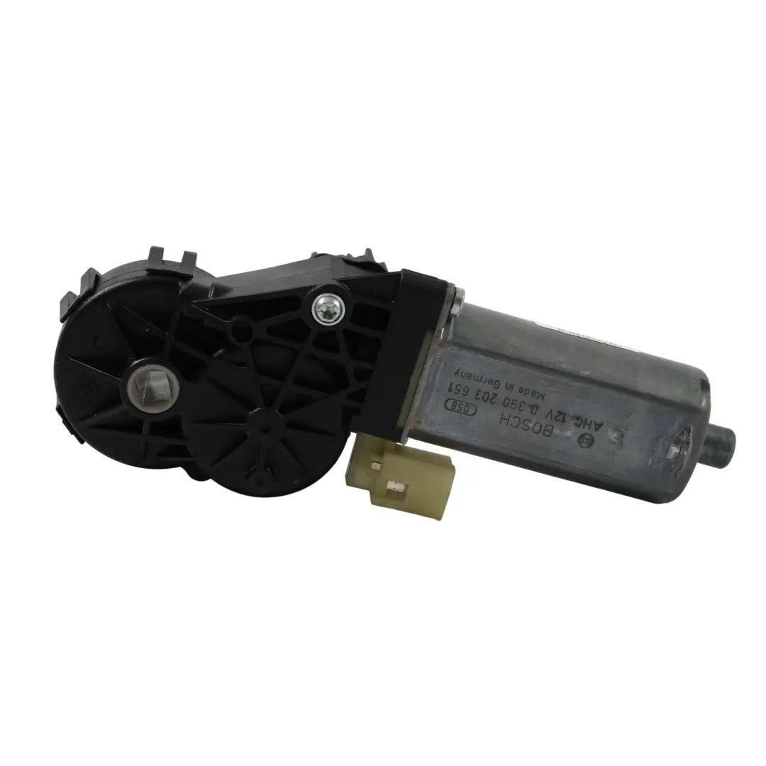 Adjustment Motor Unit to Range Rover L405 Seat with Part number 0390203651 Range Rover L405 Seat Adjustment Motor Unit - SKU 0390203651 - Part number 0390203651