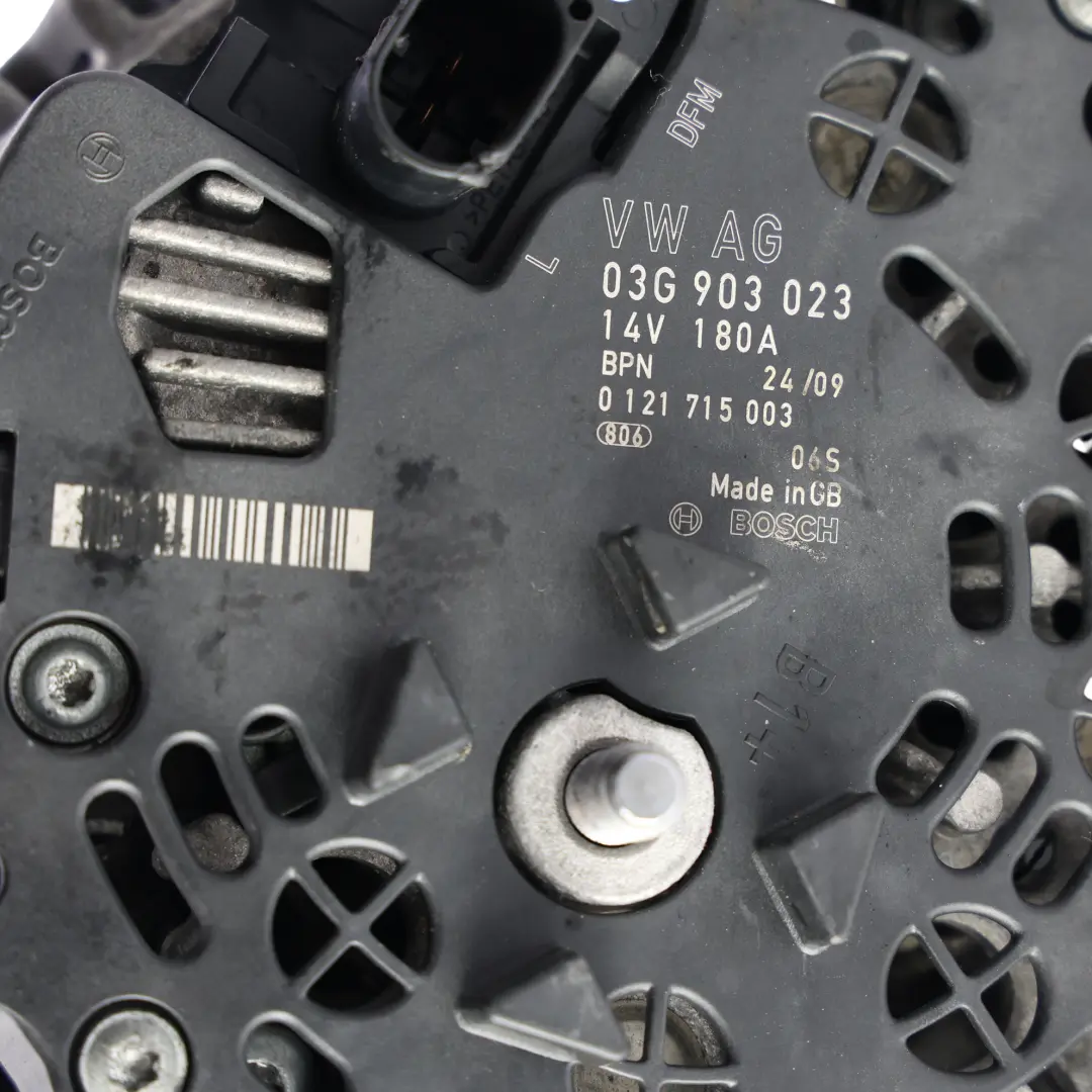 Alternateur Générateur 2.0 TDi Diesel 180A Bosch pour Volkswagen Passat B6 à propos du numéro de pièce 03G903023 Volkswagen Passat B6 Alternateur Générateur 2.0 TDi Diesel 180A Bosch - SKU 03G903023 - Numéro de pièce 03G903023
