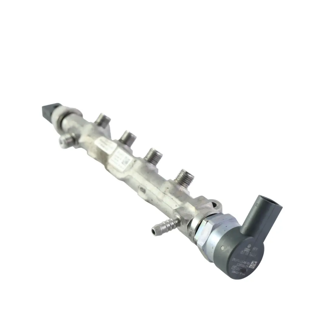 Rampe Injection Carburant pour Audi A4 B8 Q5 8R 2.0 TDI Diesel à propos du numéro de pièce 03L130089Q Audi A4 B8 Q5 8R 2.0 TDI Diesel Rampe Injection Carburant - SKU 03L130089Q-1 - Numéro de pièce 03L130089Q