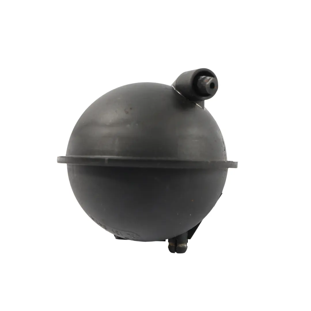 Vacuum Reservoir Pressure Damper 2.0 TDI to Audi A6 C6 with Part number 03L131541A Audi A6 C6 Vacuum Reservoir Pressure Damper 2.0 TDI - SKU 03L131541A - Part number 03L131541A