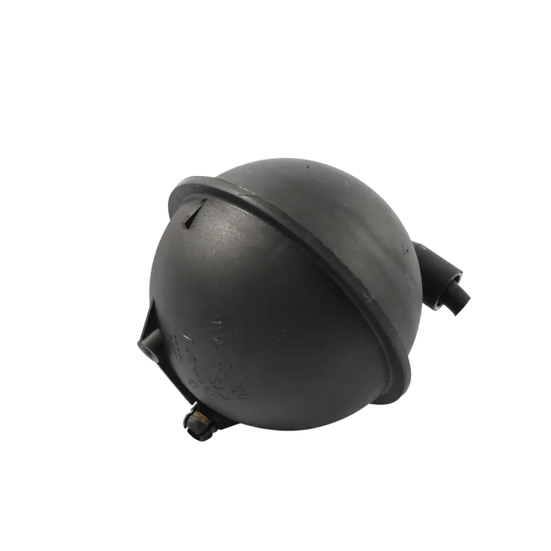 Serbatoio Vuoto Smorzatore Pressione 2.0 TDI per Audi A6 C6 con numero di parte 03L131541A Audi A6 C6 Serbatoio Vuoto Smorzatore Pressione 2.0 TDI - SKU 03L131541A - Numero di parte 03L131541A