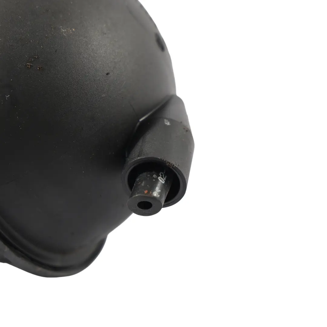 Depósito Vacío Amortiguador Presión 2.0 TDI para Audi A6 C6 con número de pieza 03L131541A Audi A6 C6 Depósito Vacío Amortiguador Presión 2.0 TDI - SKU 03L131541A - Número de pieza 03L131541A