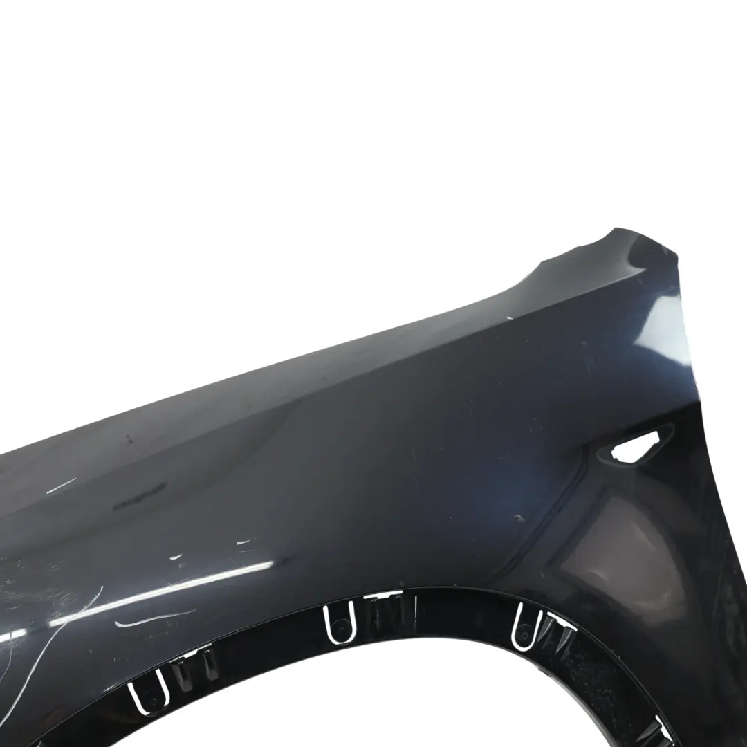 Błotnik Przedni Lewy Carbonschwarz Czarny - 416 do BMW X5 E70 o numerze 0430321 BMW X5 E70 Błotnik Przedni Lewy Carbonschwarz Czarny - 416 - SKU 0430321-CAR4 - Numer Części 0430321