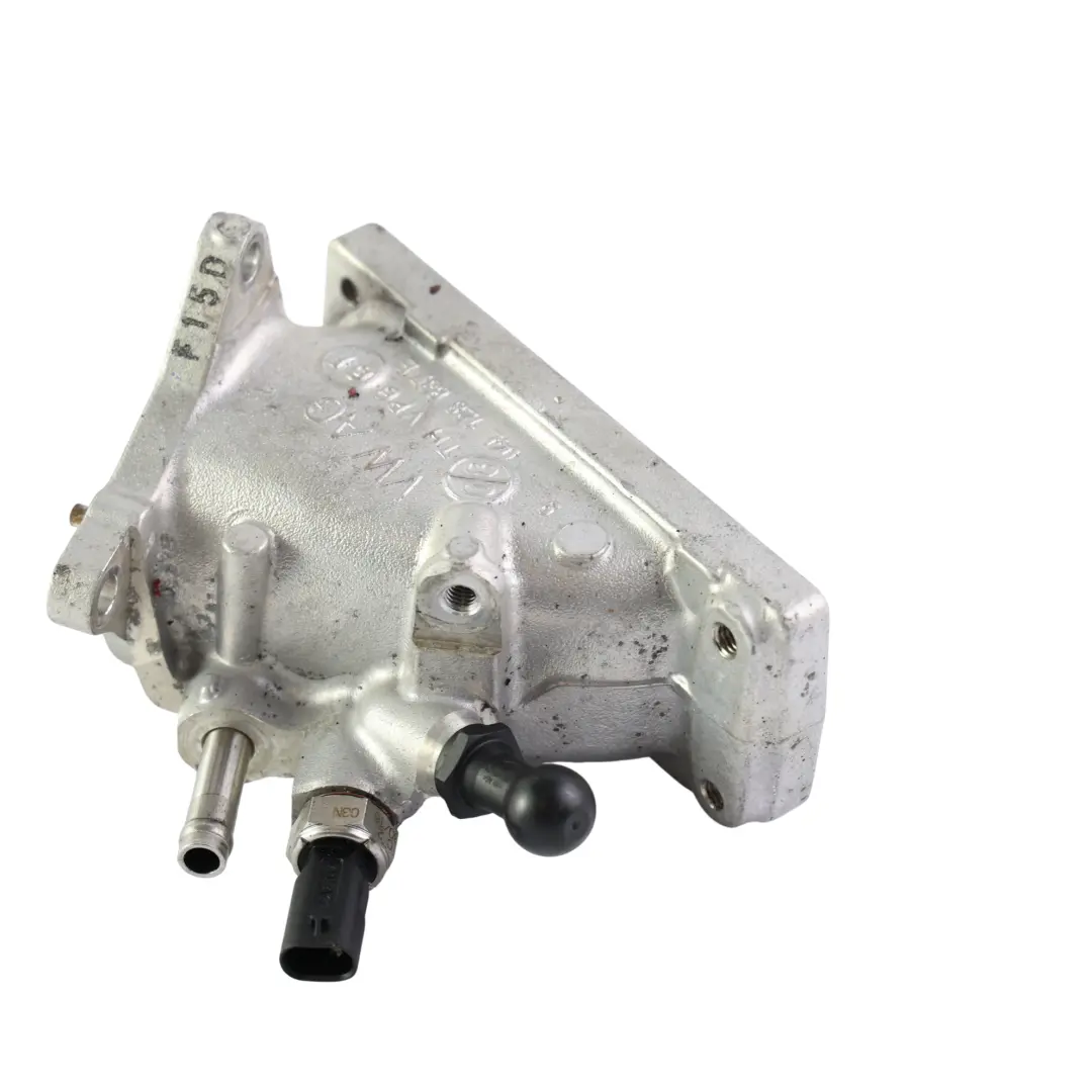 Mk3 Corpo Farfallato Connettore Assy 2.0 TDI per Skoda Octavia RS con numero di parte 04L128637E Skoda Octavia RS Mk3 Corpo Farfallato Connettore Assy 2.0 TDI - SKU 04L128637E - Numero di parte 04L128637E