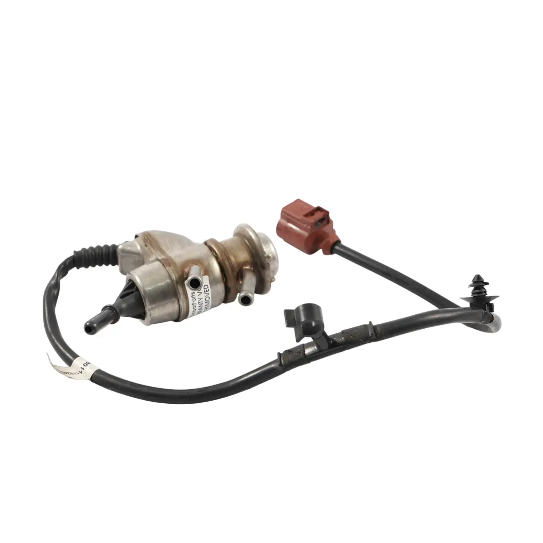 Audi Q3 8U VW Tiguan 5N Passat A3 Adblue Injector 2.0 TDI Diesel - SKU 04L131113Q - Part number 04L131113Q