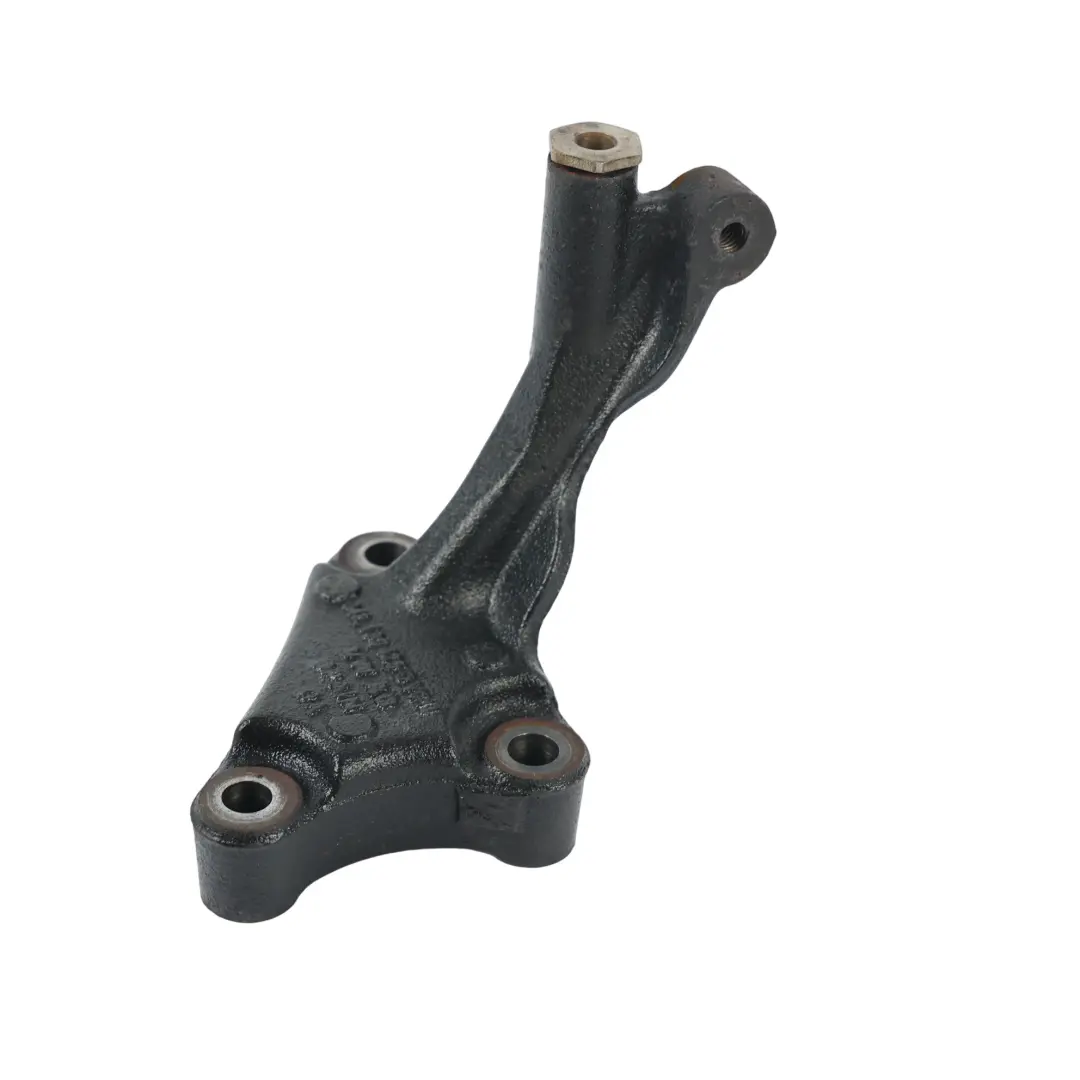 2K Soporte Bracket Enfriador Escape 2.0 TDi Diesel para Volkswagen Caddy con número de pieza 04L131425D Volkswagen Caddy 2K Soporte Bracket Enfriador Escape 2.0 TDi Diesel - SKU 04L131425D - Número de pieza 04L131425D