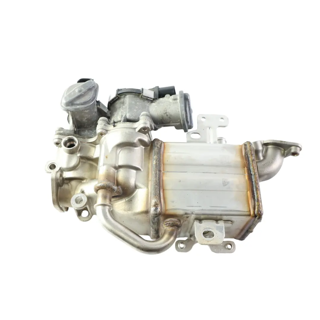 AGR Kühler Ventil TDI für Volkswagen Crafter SY T6 mit Teilenummer 04L131512CM Volkswagen Crafter SY T6 AGR Kühler Ventil TDI - SKU 04L131512CM - Teilenummer 04L131512CM