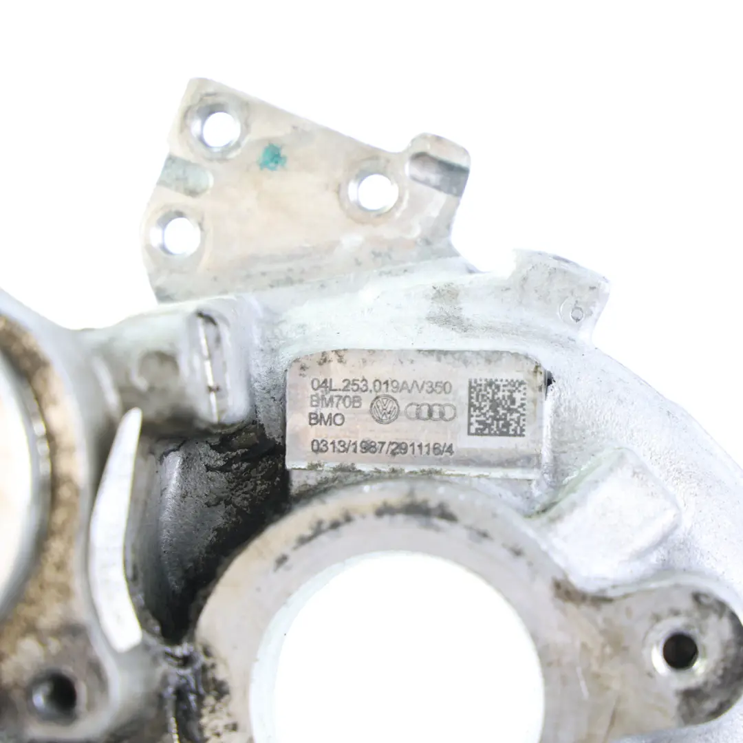 Górna Pokrywa Turbosprężarki 2.0 TDI Diesel do Audi A4 B8 o numerze 04L253019A Audi A4 B8 Górna Pokrywa Turbosprężarki 2.0 TDI Diesel - SKU 04L253019A-1 - Numer Części 04L253019A