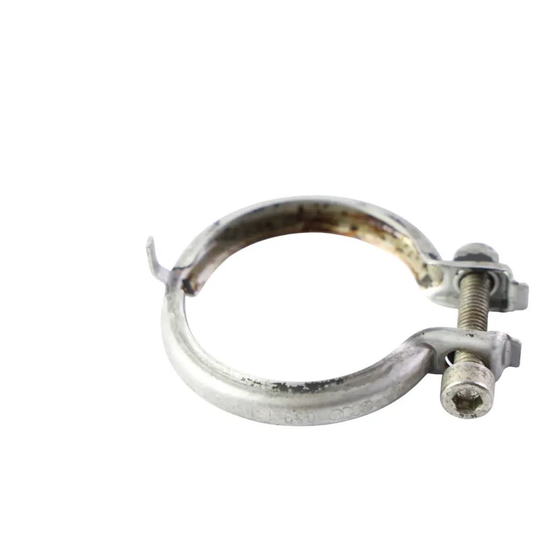 Soporte Abrazadera Tubo EGR para Audi A6 C7 A7 4G Q7 4L A8 D4 Touareg con número de pieza 059131548D Audi A6 C7 A7 4G Q7 4L A8 D4 Touareg Soporte Abrazadera Tubo EGR - SKU 059131548D - Número de pieza 059131548D