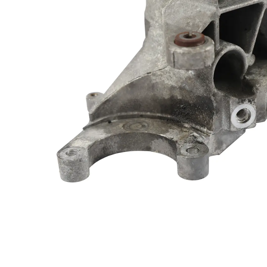 8F Soporte Montaje Bomba Dirección Asistida 059145169AH para Audi A5 con número de pieza 059145167AH Audi A5 8F Soporte Montaje Bomba Dirección Asistida 059145169AH - SKU 059145167AH - Número de pieza 059145167AH