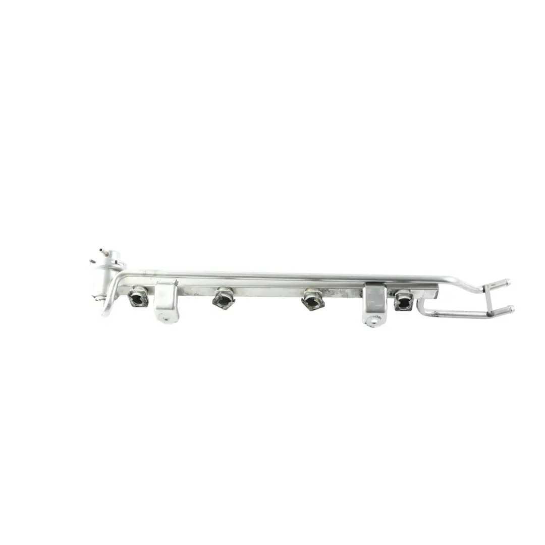 Audi TT 8N A3 8P Rampe Injecteurs Ligne 1.8T Essence - SKU 06A133681B-1 - Numéro de pièce 06A133681B