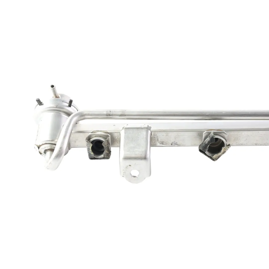 Audi TT 8N A3 8P Listwa Wtryskiwaczy Paliwa 1.8T Benzyna - SKU 06A133681B-1 - Numer Części 06A133681B