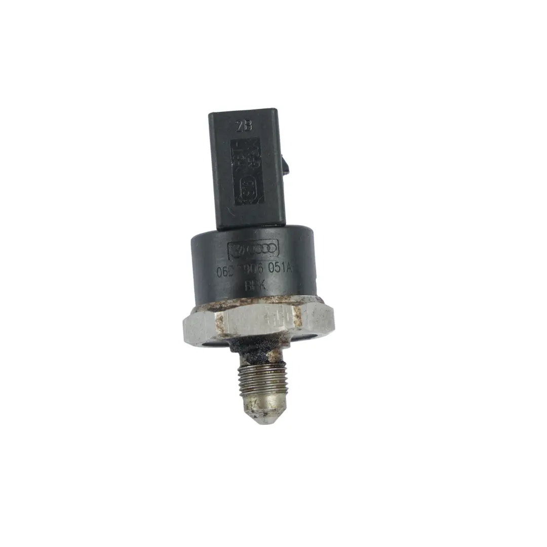 Volkswagen Golf MK5 A3 8P A4 B8 Sensor Presión 2.0 TFSI - SKU 06D906051A - Número de pieza 06D906051A