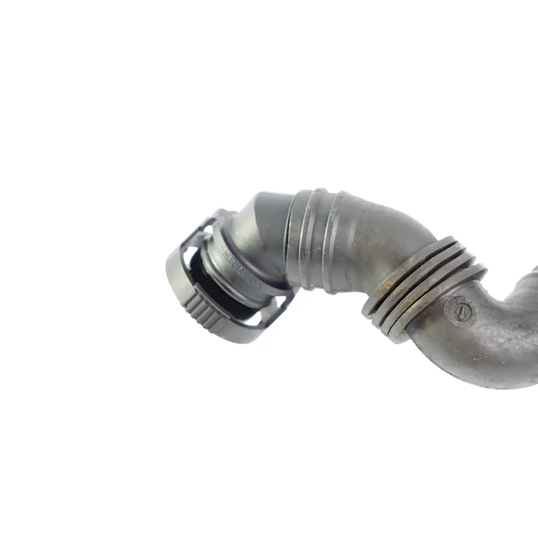 Ventildeckel Entlüftungsschlauch 2.0 FSI für Volkswagen Eos Motor mit Teilenummer 06F103212D Volkswagen Eos Motor Ventildeckel Entlüftungsschlauch 2.0 FSI - SKU 06F103212D - Teilenummer 06F103212D