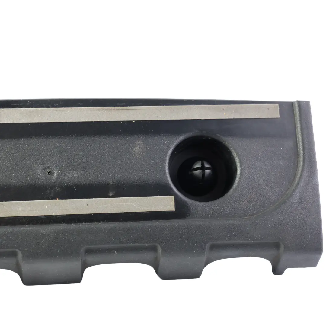 Mk5 Zbiornik Podciśnienia Osłona Silnika 2.0 FSI do VW Golf o numerze 06F129210 VW Golf Mk5 Zbiornik Podciśnienia Osłona Silnika 2.0 FSI - SKU 06F129210 - Numer Części 06F129210