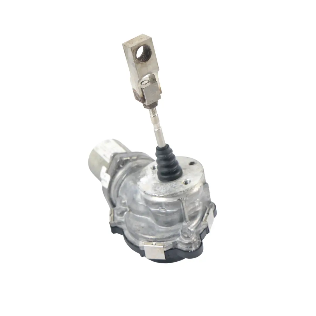 Volkswagen Scirocco MK3 Q3 8U Turbolader Wastegate Ventil 2.0 TFSI 06K145613C - SKU 06K145715F-3 - Teilenummer 06K145715F