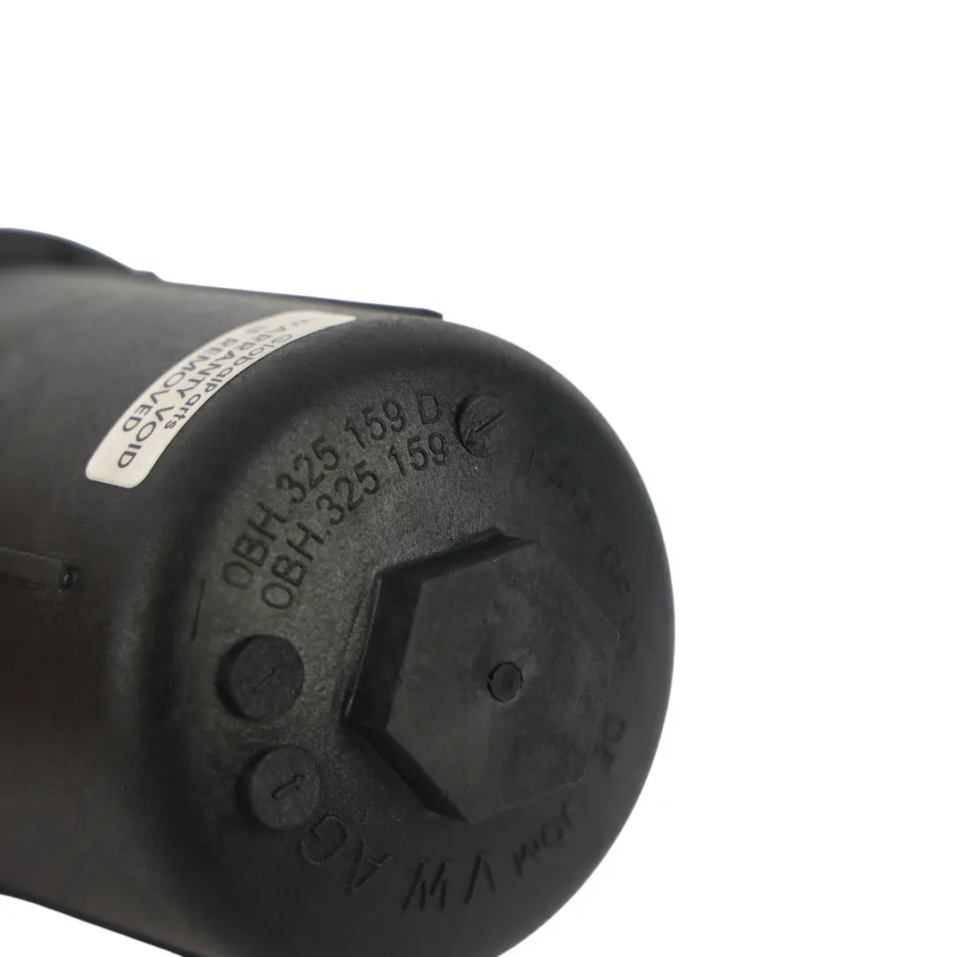 5F Audi A3 S3 8V Couvercle Carter Filtre Huile pour Seat Leon Cupra à propos du numéro de pièce 06L115401J Seat Leon Cupra 5F Audi A3 S3 8V Couvercle Carter Filtre Huile - SKU 06L115401J - Numéro de pièce 06L115401J
