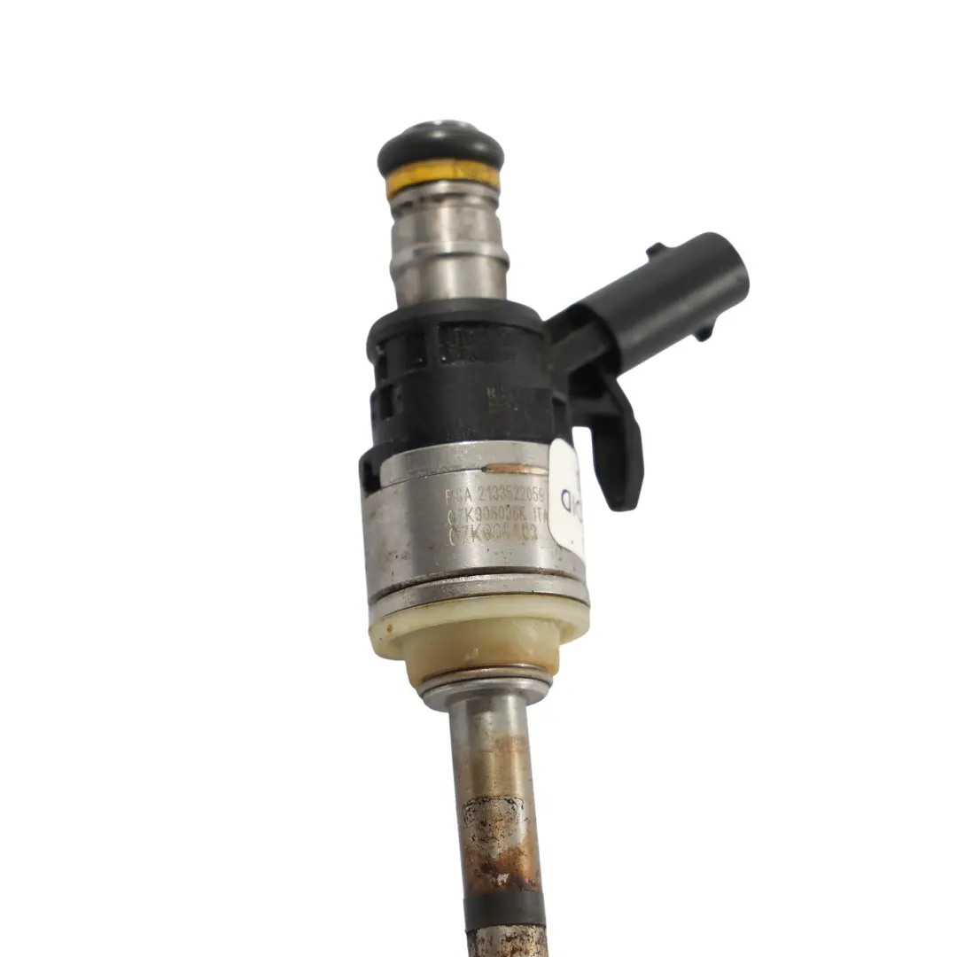 Audi RSQ3 F3 RS3 8Y TTRS 8Y Kraftstoff Einspritzdüse 2.5 TFSI - SKU 07K906036K - Teilenummer 07K906036K