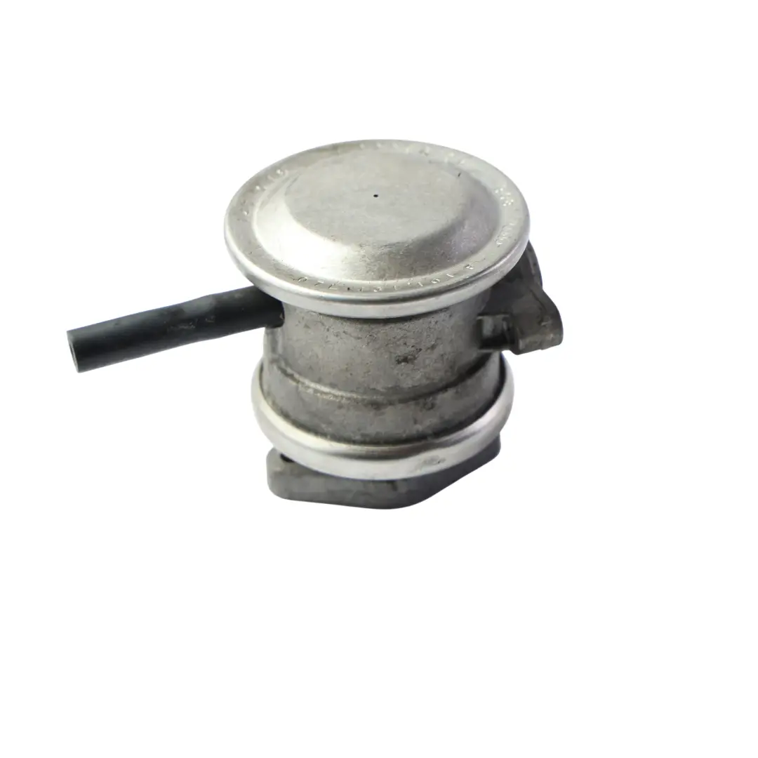 Combination Combi EGR Valve Left Right N/O/S CFSA to Audi R8 42 RS4 B8 with Part number 07L131101M Audi R8 42 RS4 B8 Combination Combi EGR Valve Left Right N/O/S CFSA - SKU 07L131101M - Part number 07L131101M
