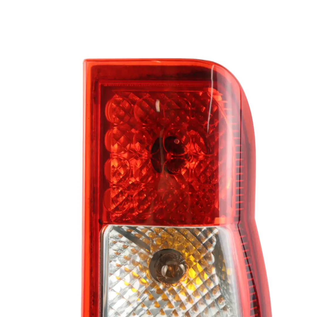 Feu Arrière Droit Lampe Panneau Latéral pour Ford Transit MK7 à propos du numéro de pièce 1435880 Ford Transit MK7 Feu Arrière Droit Lampe Panneau Latéral - SKU 1435880-1 - Numéro de pièce 1435880