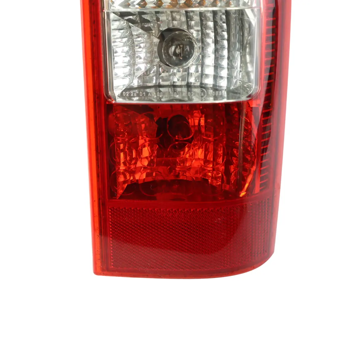 Feu Arrière Droit Lampe Panneau Latéral pour Ford Transit MK7 à propos du numéro de pièce 1435880 Ford Transit MK7 Feu Arrière Droit Lampe Panneau Latéral - SKU 1435880-1 - Numéro de pièce 1435880