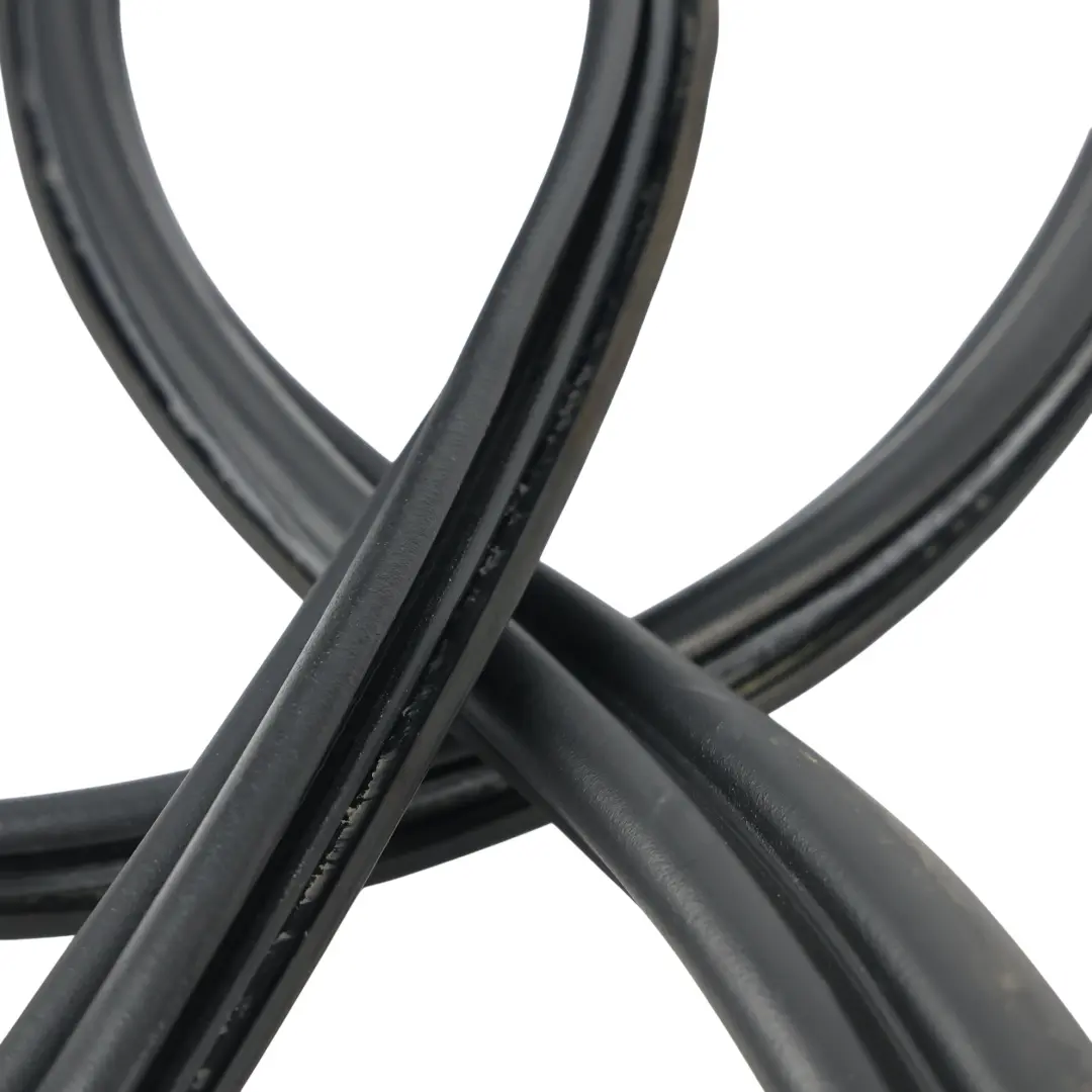 Ford Mondeo Mk4 Rear Gasket Rubber Seal Tailgate Boot Lid Hatch 7S71A404A06BC - SKU 1502474 - Part number 1502474