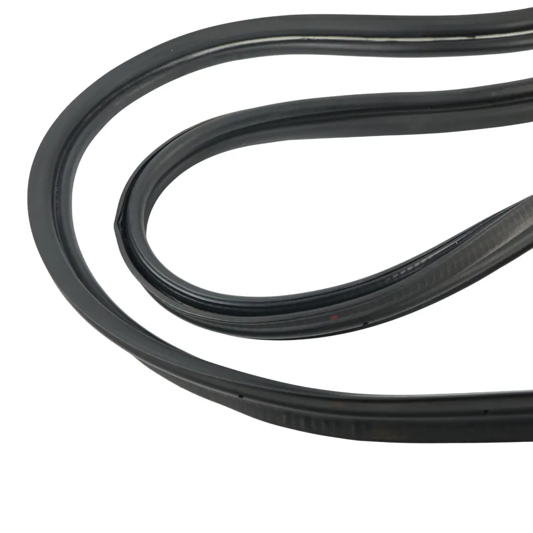 MK4 Guarnizione Gomma Portellone Bagagliaio 7S71A404A06BC per Ford Mondeo con numero di parte 1502474 Ford Mondeo MK4 Guarnizione Gomma Portellone Bagagliaio 7S71A404A06BC - SKU 1502474 - Numero di parte 1502474