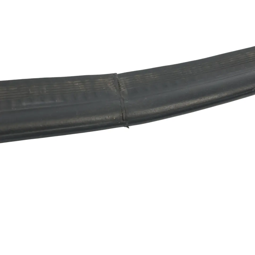 Mk4 Rear Gasket Rubber Seal Tailgate Boot Lid Hatch 7S71A404A06BC to Ford Mondeo with Part number 1502474 Ford Mondeo Mk4 Rear Gasket Rubber Seal Tailgate Boot Lid Hatch 7S71A404A06BC - SKU 1502474 - Part number 1502474